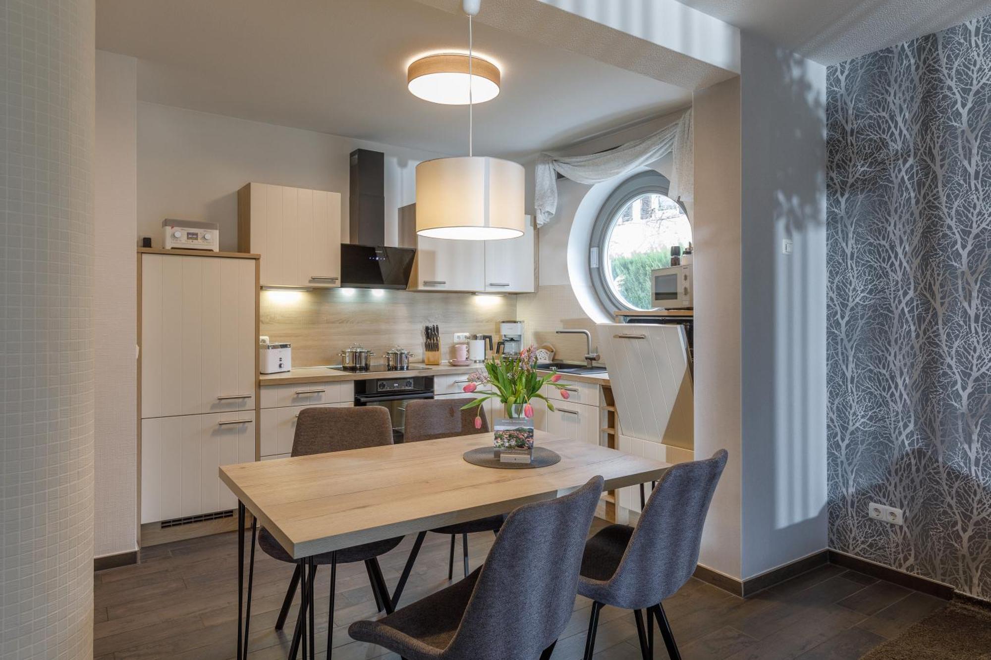 Monopol Apartments Вернигерод Екстериор снимка